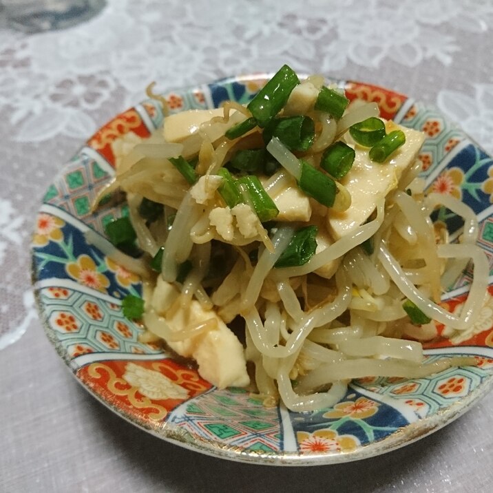 サラダ チキン もやし もやしだってチキラーで！「チキンラーメン モヤサラダ